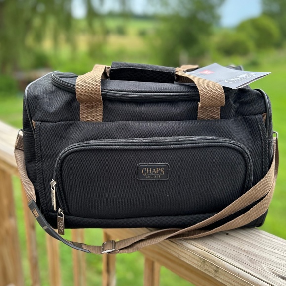 🍂NWT!! Chaps Carry On Deluxe Vacation Trip Satchel - Picture 1 of 13